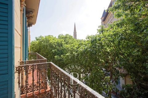 Apartamento de 3 dormitorios en venta en Eixample, Barcelona, Cataluña, Spain № 2473 - foto 15