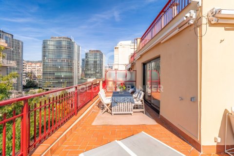 Ático de 3 dormitorios en venta en Barcelona, Cataluña, Spain № 5249 - foto 28