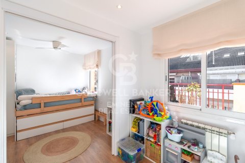 Ático de 3 dormitorios en venta en Barcelona, Cataluña, Spain № 5249 - foto 21