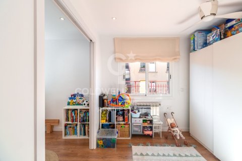 Ático de 3 dormitorios en venta en Barcelona, Cataluña, Spain № 5249 - foto 20
