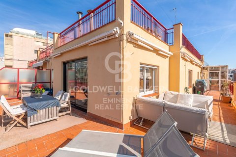 Ático de 3 dormitorios en venta en Barcelona, Cataluña, Spain № 5249