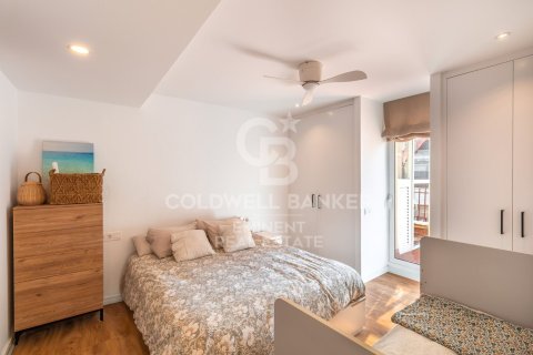 Ático de 3 dormitorios en venta en Barcelona, Cataluña, Spain № 5249 - foto 11