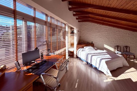 4 bedrooms house for sale in Barcelona, Catalonia, Spain № 5250 - photo 15