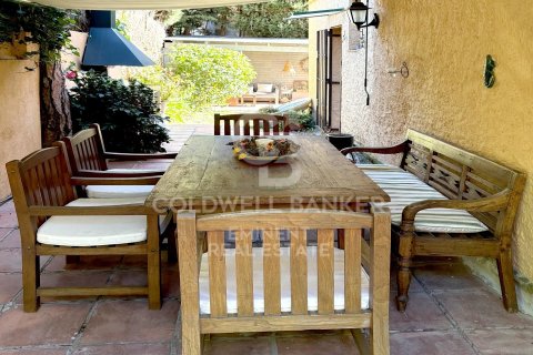 4 bedrooms house for sale in Barcelona, Catalonia, Spain № 5250 - photo 4