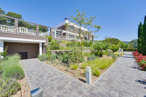 Villa de 6 dormitorios en venta en Platja D'aro, Gerona, Cataluña, Spain № 1269 - foto 9
