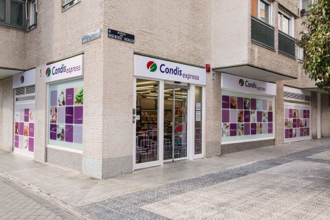 Propiedad comercial de 526 m² en venta en Gràcia, Barcelona, Cataluña, Spain № 1267