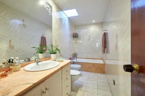 Сasa de 3 dormitorios en venta en Vilassar de Mar, Barcelona, Cataluña, Spain № 6967 - foto 9