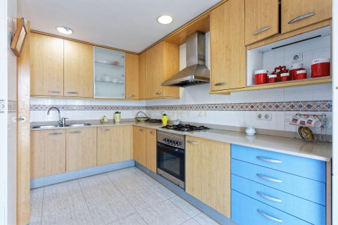 Сasa de 7 dormitorios en venta en Santa Perpetua De Mogoda, Barcelona, Cataluña, Spain № 6964 - foto 16