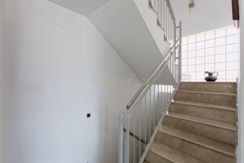Сasa de 7 dormitorios en venta en Santa Perpetua De Mogoda, Barcelona, Cataluña, Spain № 6964 - foto 27