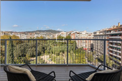 Apartamento de 6 dormitorios en alquiler en Barcelona, Cataluña, Spain № 4524 - foto 6