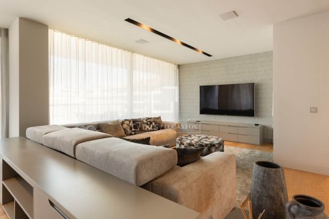 Apartamento de 6 dormitorios en alquiler en Barcelona, Cataluña, Spain № 4524 - foto 13