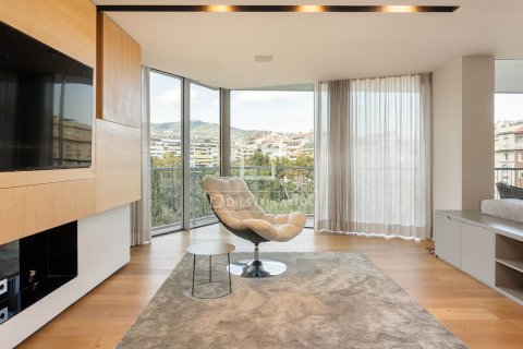Apartamento de 6 dormitorios en alquiler en Barcelona, Cataluña, Spain № 4524 - foto 16