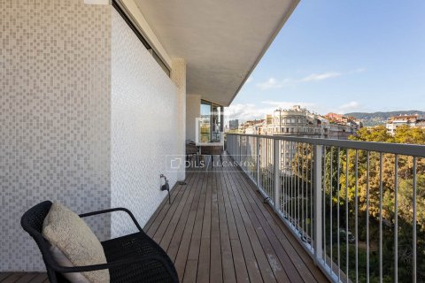Apartamento de 6 dormitorios en alquiler en Barcelona, Cataluña, Spain № 4524 - foto 8