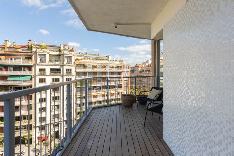 Apartamento de 6 dormitorios en alquiler en Barcelona, Cataluña, Spain № 4524 - foto 2