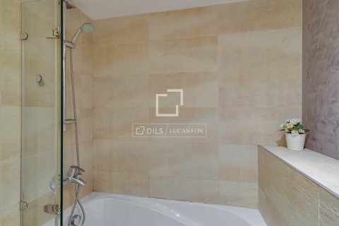 Apartamento de 2 dormitorios en venta en Barcelona, Cataluña, Spain № 6501 - foto 9