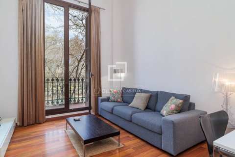 Apartamento de 2 dormitorios en venta en Barcelona, Cataluña, Spain № 6501 - foto 3