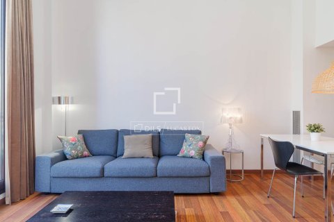 Apartamento de 2 dormitorios en venta en Barcelona, Cataluña, Spain № 6501 - foto 20