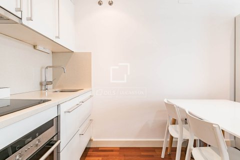 1 bedroom apartment for sale in Barcelona, Catalonia, Spain № 6500 - photo 9