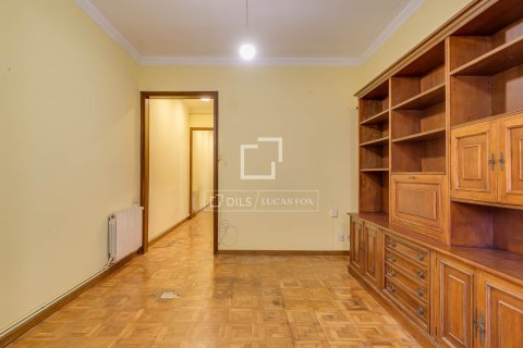 Apartamento de 5 dormitorios en venta en Barcelona, Cataluña, Spain № 6503 - foto 23