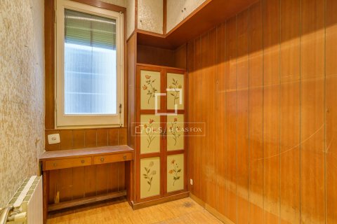 Apartamento de 5 dormitorios en venta en Barcelona, Cataluña, Spain № 6503 - foto 16