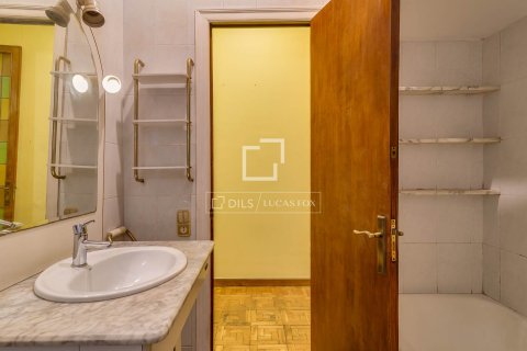 Apartamento de 5 dormitorios en venta en Barcelona, Cataluña, Spain № 6503 - foto 13