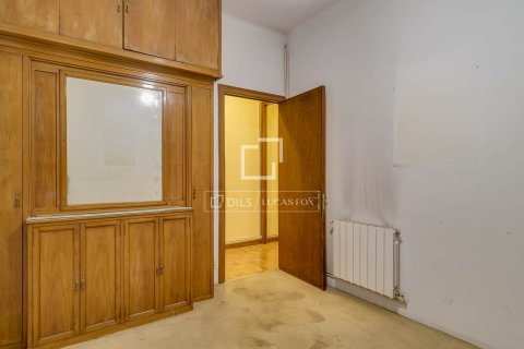 Apartamento de 5 dormitorios en venta en Barcelona, Cataluña, Spain № 6503 - foto 20