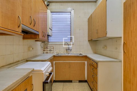 Apartamento de 5 dormitorios en venta en Barcelona, Cataluña, Spain № 6503 - foto 14