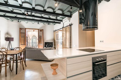 Apartamento de 2 dormitorios en venta en Barcelona, Cataluña, Spain № 6498 - foto 7
