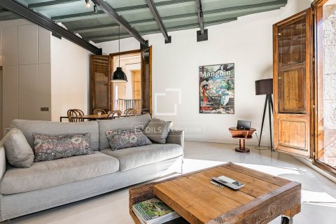 Apartamento de 2 dormitorios en venta en Barcelona, Cataluña, Spain № 6498 - foto 3