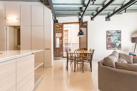 Apartamento de 2 dormitorios en venta en Barcelona, Cataluña, Spain № 6498 - foto 5