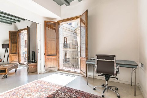 Apartamento de 2 dormitorios en venta en Barcelona, Cataluña, Spain № 6498 - foto 17