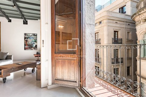 Apartamento de 2 dormitorios en venta en Barcelona, Cataluña, Spain № 6498 - foto 19