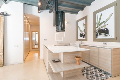Apartamento de 2 dormitorios en venta en Barcelona, Cataluña, Spain № 6498 - foto 8