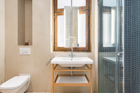 Apartamento de 2 dormitorios en venta en Barcelona, Cataluña, Spain № 6498 - foto 27