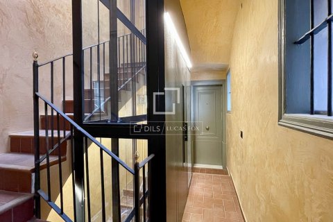 Ático de 2 dormitorios en venta en Barcelona, Cataluña, Spain № 6502 - foto 21