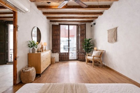 Ático de 2 dormitorios en venta en Barcelona, Cataluña, Spain № 6502 - foto 4