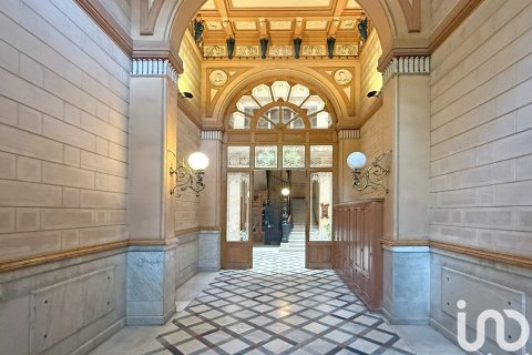 Снять в аренду квартиру в Барселона, Испания с 5 спален, 249м², № 5132 - фото 29