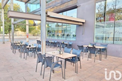 399 sq.m. commercial property for rent in Les Roquetes, Barcelona, Catalonia, Spain № 5130 - photo 21