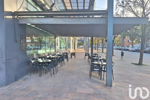 399 sq.m. commercial property for rent in Les Roquetes, Barcelona, Catalonia, Spain № 5130 - photo 22