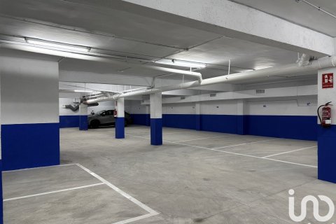 Estacionamiento de 363 m² en alquiler en Barcelona, Cataluña, Spain № 5134 - foto 5