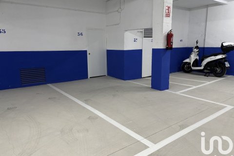 Estacionamiento de 363 m² en alquiler en Barcelona, Cataluña, Spain № 5134 - foto 8