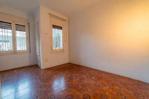 Casa adosada de 6 dormitorios en venta en El Masnou, Barcelona, Cataluña, Spain № 1652 - foto 16