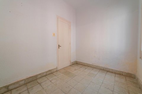 Casa adosada de 6 dormitorios en venta en El Masnou, Barcelona, Cataluña, Spain № 1652 - foto 11