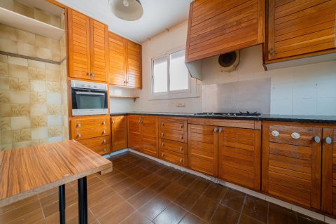 Casa adosada de 6 dormitorios en venta en El Masnou, Barcelona, Cataluña, Spain № 1652 - foto 14