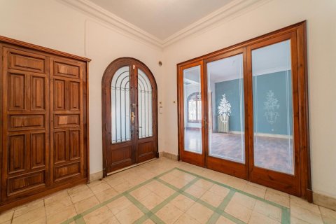 Casa adosada de 6 dormitorios en venta en El Masnou, Barcelona, Cataluña, Spain № 1652 - foto 5
