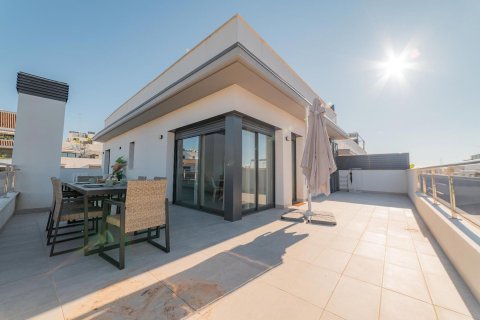 Apartamento de 2 dormitorios en venta en Sitges, Barcelona, Cataluña, Spain № 1651