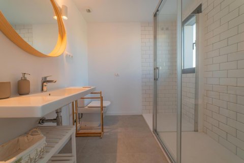 Apartamento de 2 dormitorios en venta en Sitges, Barcelona, Cataluña, Spain № 1651 - foto 16
