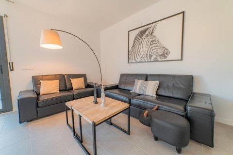 Apartamento de 2 dormitorios en venta en Sitges, Barcelona, Cataluña, Spain № 1651 - foto 6