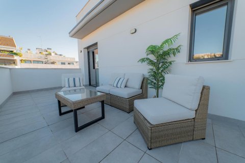 Apartamento de 2 dormitorios en venta en Sitges, Barcelona, Cataluña, Spain № 1651 - foto 3