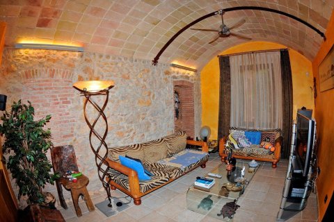 Сasa de 5 dormitorios en venta en Palafrugell, Gerona, Cataluña, Spain № 1648 - foto 5